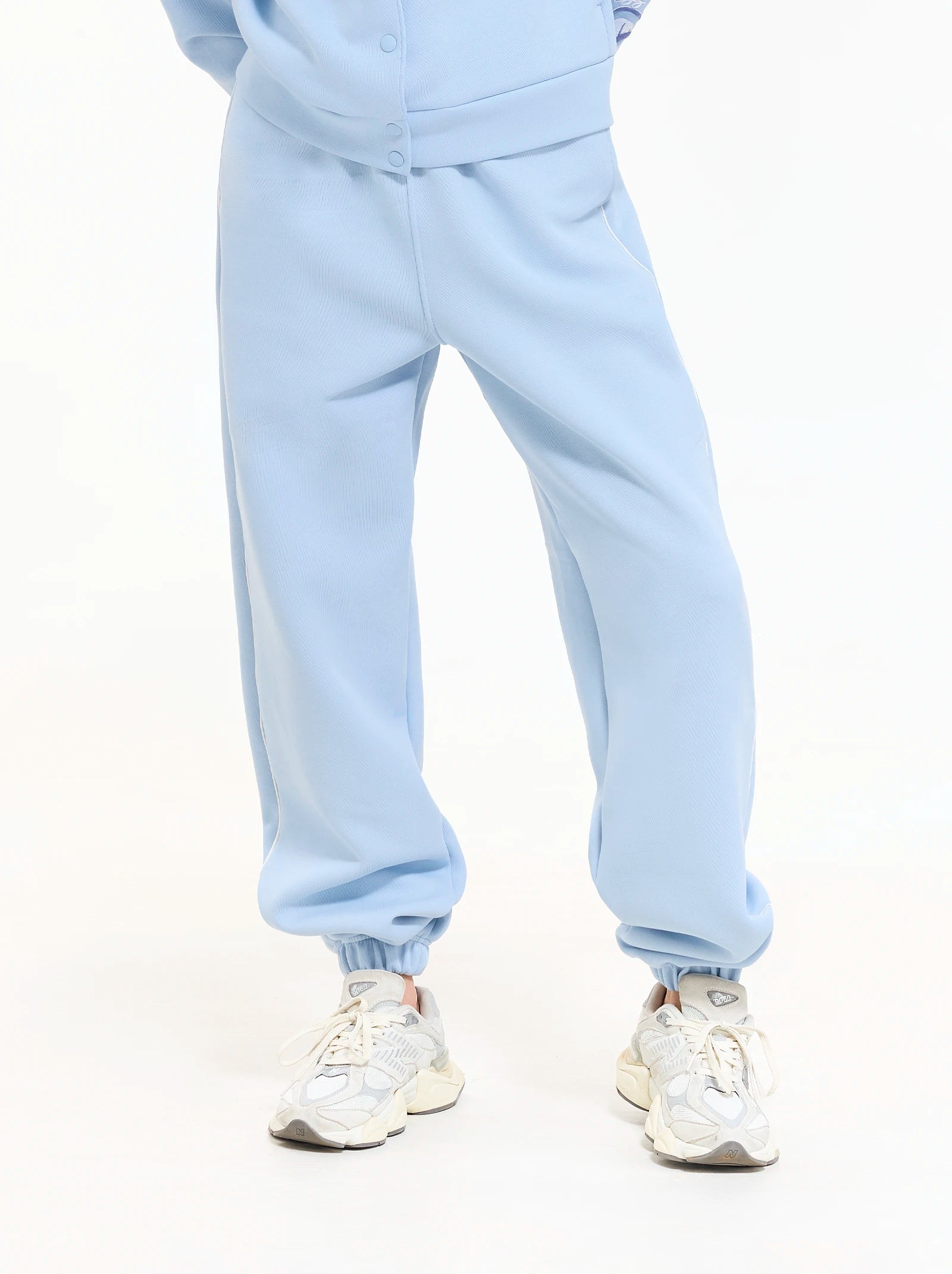 juno sweatpants larissa
