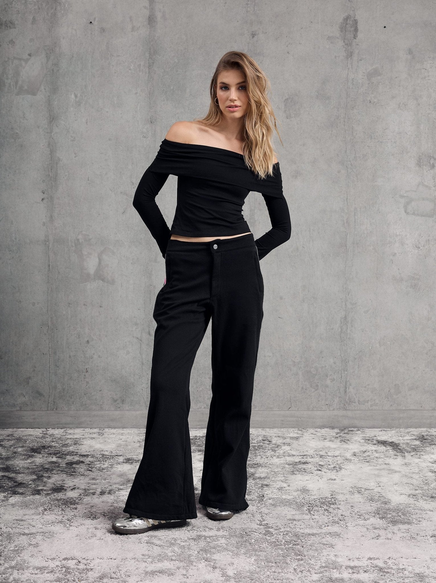 almond long sleeve top amsterdam - ONEONE SWIMWEAR