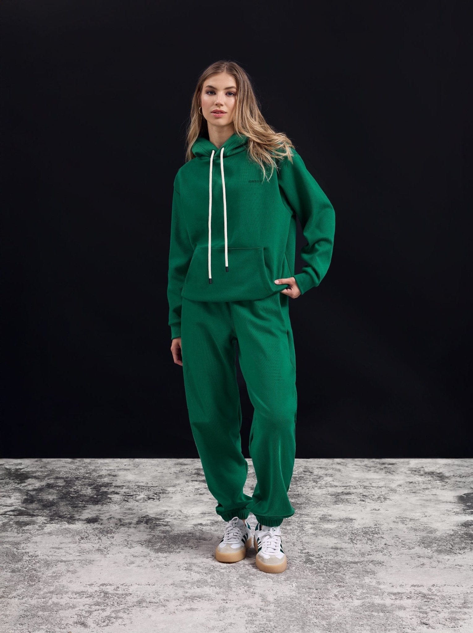 juno sweatpants ottawa - ONEONE SWIMWEAR